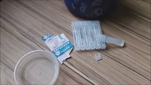 Глюкоза и Янтарная кислота для орхидеи с растущим цветоносом.