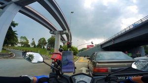 Малайзия Куала Лумпур взял скутер в аренду и поехал в Раванг