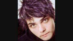 GERARD WAY WITH PURPLE HAIR!!!