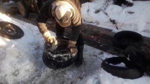 Режем авто покрышки для самодельных гусениц!