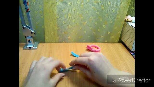 Бантик на резинку из фетра. смотреть онлайн