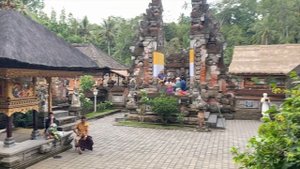 Бали. Водопады. озеро Бератан и темпл Тирта Эмпул. Цены на отдых Бали