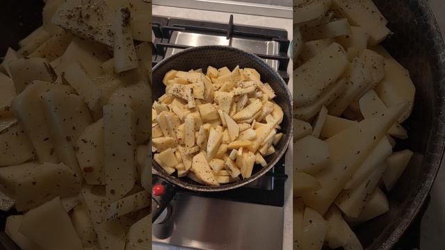 Картошечка со сморчками. #картошка #сморчки #грибы #вкусно смотреть онлайн