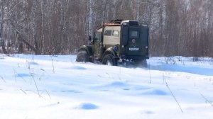 Газ 69 в снегу готовим трассу к соревнованиям
