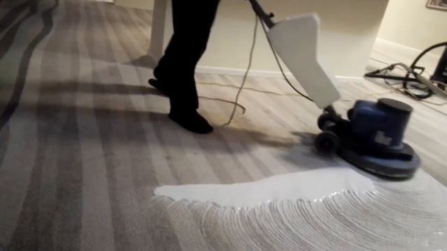 Химчистка ковролина путем шампунирования смотреть онлайн