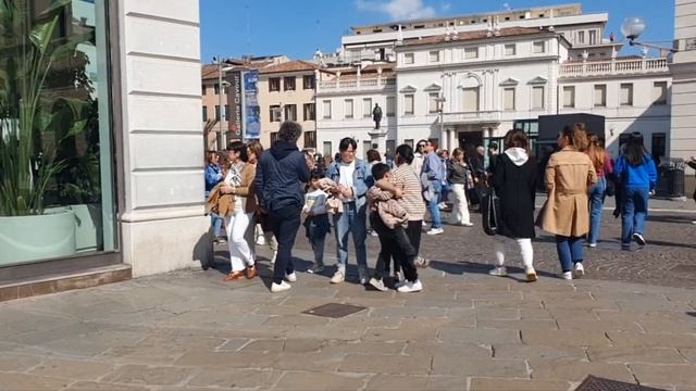 Italia Patrizia Pepe trench.incontrato amica