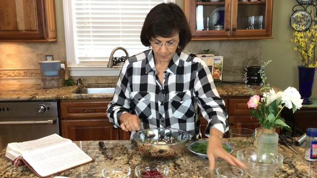 Foods Of The Promised Land: How To Make Egyptian Barley Salad смотреть онлайн