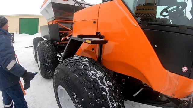 Туман 3. Самоходный опрыскиватель. Самоходный разбрасыватель. Зима 2021. Разгрузка смотреть онлайн