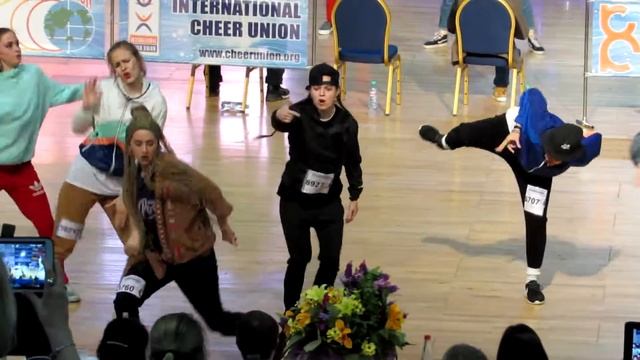 XIII Всемирная танцевальная ОЛИМПИАДА 47 смотреть онлайн