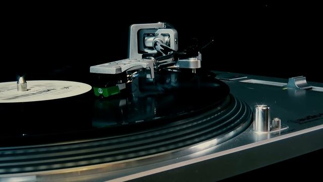 Винил. Ансамбль Спейс - Волшебный полет. 1983.mkv смотреть онлайн