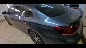 VW Passat CC - установили доводчики дверей