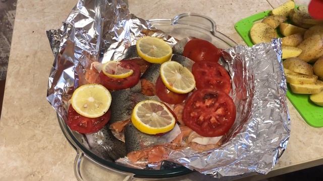 ВКУСНЫЙ РЕЦЕПТ ПРИГОТОВЛЕНИЯ ФОРЕЛИ РАДУЖНОЙ. БАКЛАЖАНЫ С МАЙОНЕЗОМ И ЧЕСНОКОМ. смотреть онлайн