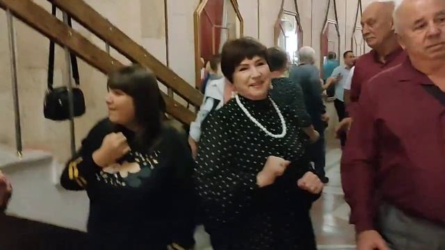 Течет ручей... 15.10.23 смотреть онлайн