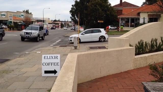 VW Golf R Mk7 -drive by смотреть онлайн