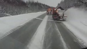 Шакман (shacman) F3000 37 тонн в кузове и гололед.