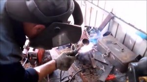 сделал второй боковой редуктор ВОМ близнец для