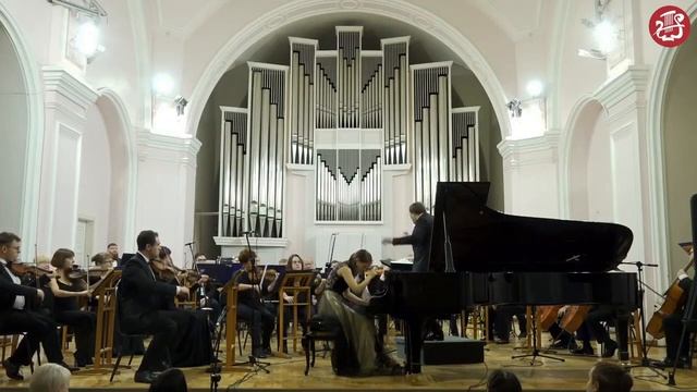 С.В.Рахманинов. Рапсодия на тему Паганини для фортепиано и оркестра, op.43 смотреть онлайн