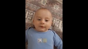 Марк - пятый ребенок в семье Разговоры ребенка в 3,5 месяца