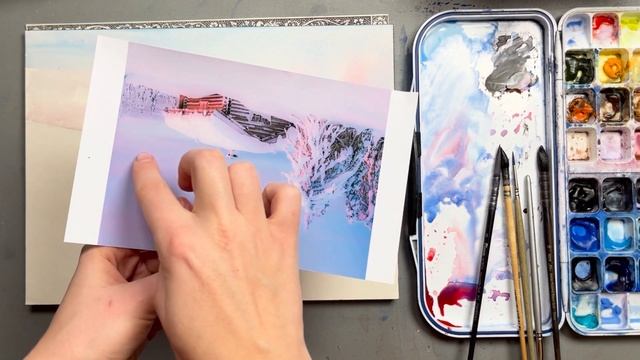 Пишем зимний пейзаж акварелью | Рисуем заснеженные ели и строим домик |Уроки акварели для начинающи