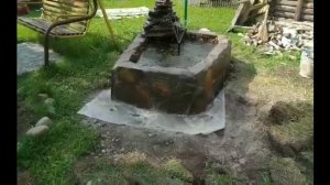 Декоративный фонтан водопад из арт бетона своими руками . работу  выполнил  мастер  Юра.