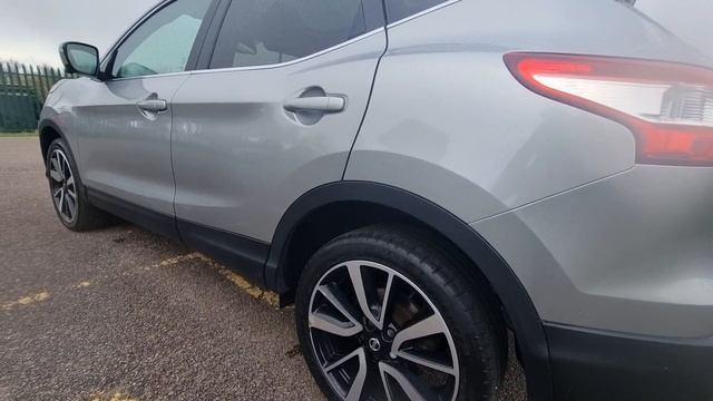 Nissan Qashqai 1.2 DIG-T Tekna Euro 6 (s/s) 5dr смотреть онлайн