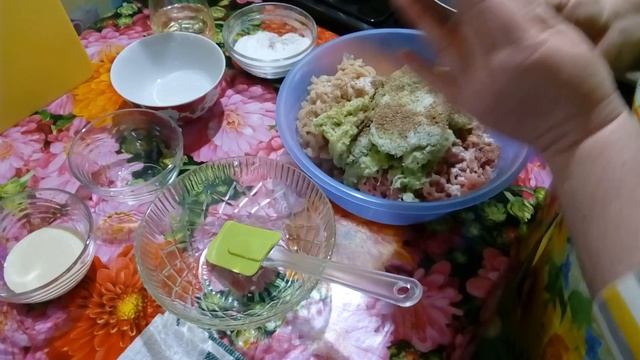Пышные котлеты  с кабачком.Очень Вкусно.