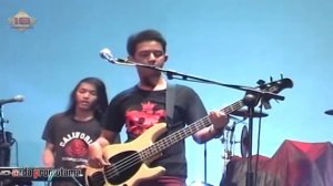 The45 Ind " (Cover) Seventeen - Menemukanmu ... (Live Konser Purbalingga 2013)