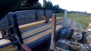 Урал лесовоз Погрузка Маза фуры доской. Атлант С-90
