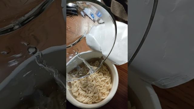 Ramen / Mee in Microwave