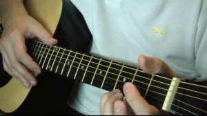 Как брать аккорд G на гитаре видео урок для начинающих гитаристов)