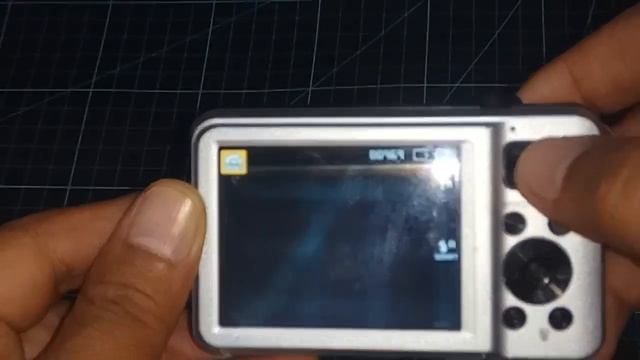 Samsung ES75 14.2 Mpx 5x Optical Zoom Pocket Digital Camera Kamera смотреть онлайн