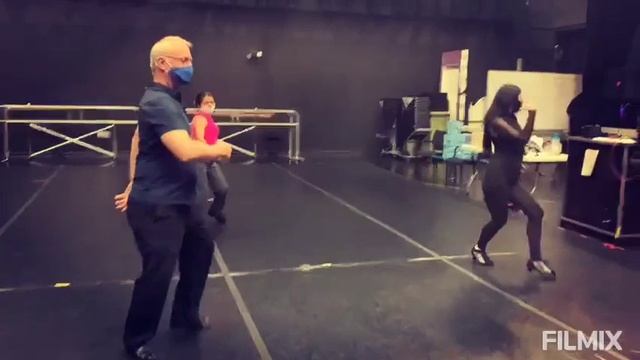 Bachata Sensual Shine w/ Bridgette Maria to Fernando Miranda's song, "Alguien Canto " смотреть онлайн