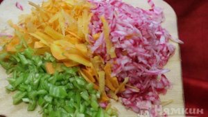 Кубанский борщ с копченой грудинкой