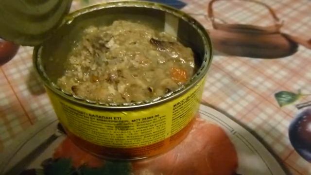 Чем кормят народ трудовой хламовая тушенка из отбросов курицы смотреть онлайн