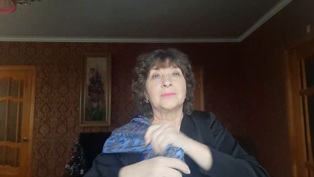 Тысяча и одна ночь.И другие  палантины из 100% шерсти Павловопосадские.