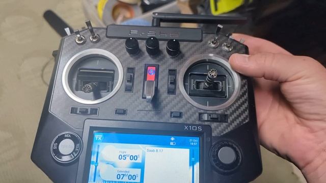 The Saab returns to the bench and then the SKY смотреть онлайн