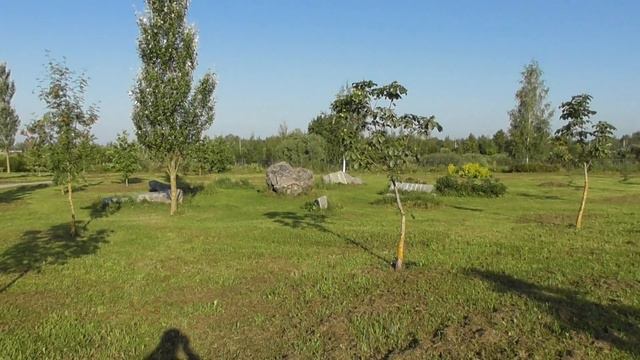 фотозона для романтических фотографий в Великом Новгороде, камень в форме сердца смотреть онлайн