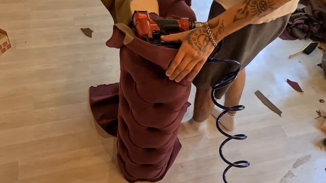 Реплика кресла Elliott своими руками. Делаем кресло Elliott. Кресло в каретной стяжке. ЧАСТЬ 4. смотреть онлайн