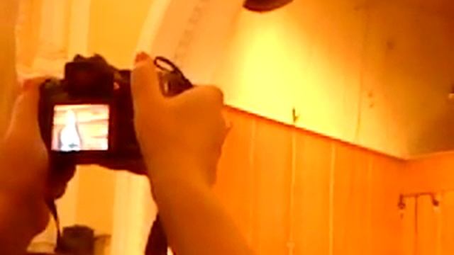 Соло вокал через объектив чужого фотоаппарата смотреть онлайн