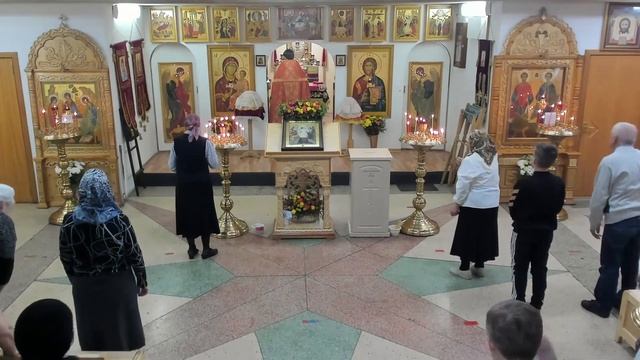 Пасхальное Богослужение в Храме свв целителей Косьмы и Дамиана г. Екатеринбург. смотреть онлайн