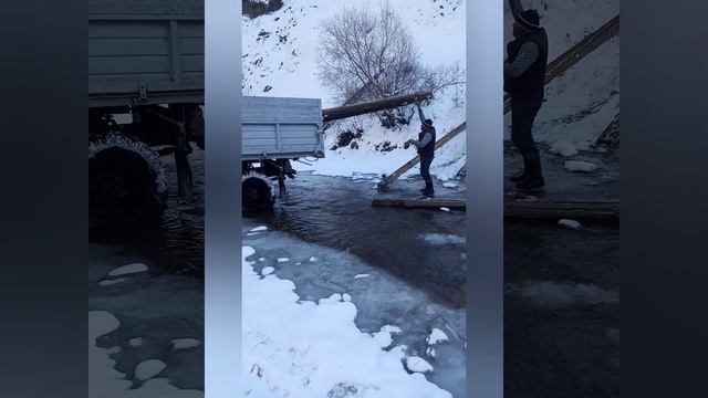 Зима в горах. Обновление электролинии. смотреть онлайн