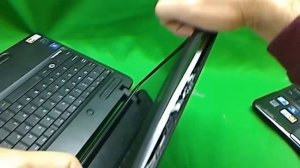 Процедура замены экрана ноутбука Toshiba Satellite C650 C655