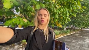 Визитная карточка актёра.