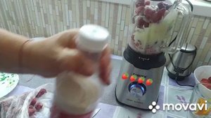 МОРОЖЕНОЕ БАНАНОВО-КЛУБНИЧНОЕ СО  СГУЩЕНКОЙ В ДОМАШНИХ УСЛОВИЯХ РЕЦЕПТ