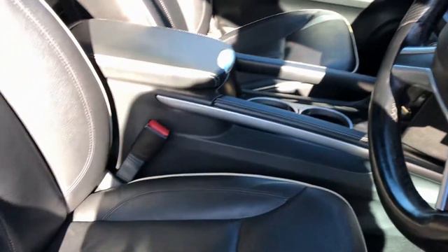 2011 (11) Mercedes Benz ML 350 CDi BlueEFFICIENCY Grand Edition смотреть онлайн