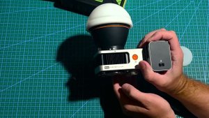 Распаковка осветителя Zhiyun MOLUS X60 RGB - компактного биколорного света с RGB