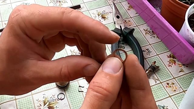 РЕМОНТ КРАН БУКСЫ МЕДНОЙ ШАЙБОЙ. ОТКУДА ВЗЯТЬ ШАЙБУ?  РЕМОНТ КРАНА СВОИМИ РУКАМИ.