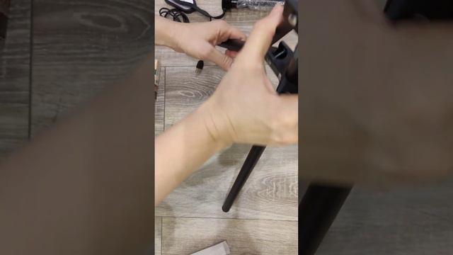 Фитолампа на штативе.Распаковка и сборка. смотреть онлайн