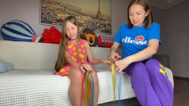 Маша и мама развлекаются история с разноцветными волосами смотреть онлайн