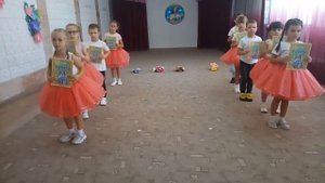 Танец "Скоро в школу я пойду" подготовительная группа МДОУ №41 "Семицветик", г. Тирасполь